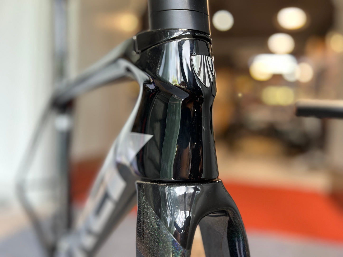 Trek Emonda SL6 黑幻彩 Size 52