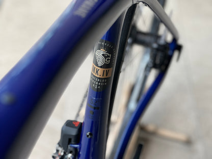 TREK DOMANE SL6 Gen 4 disc road bike -Hex Blue